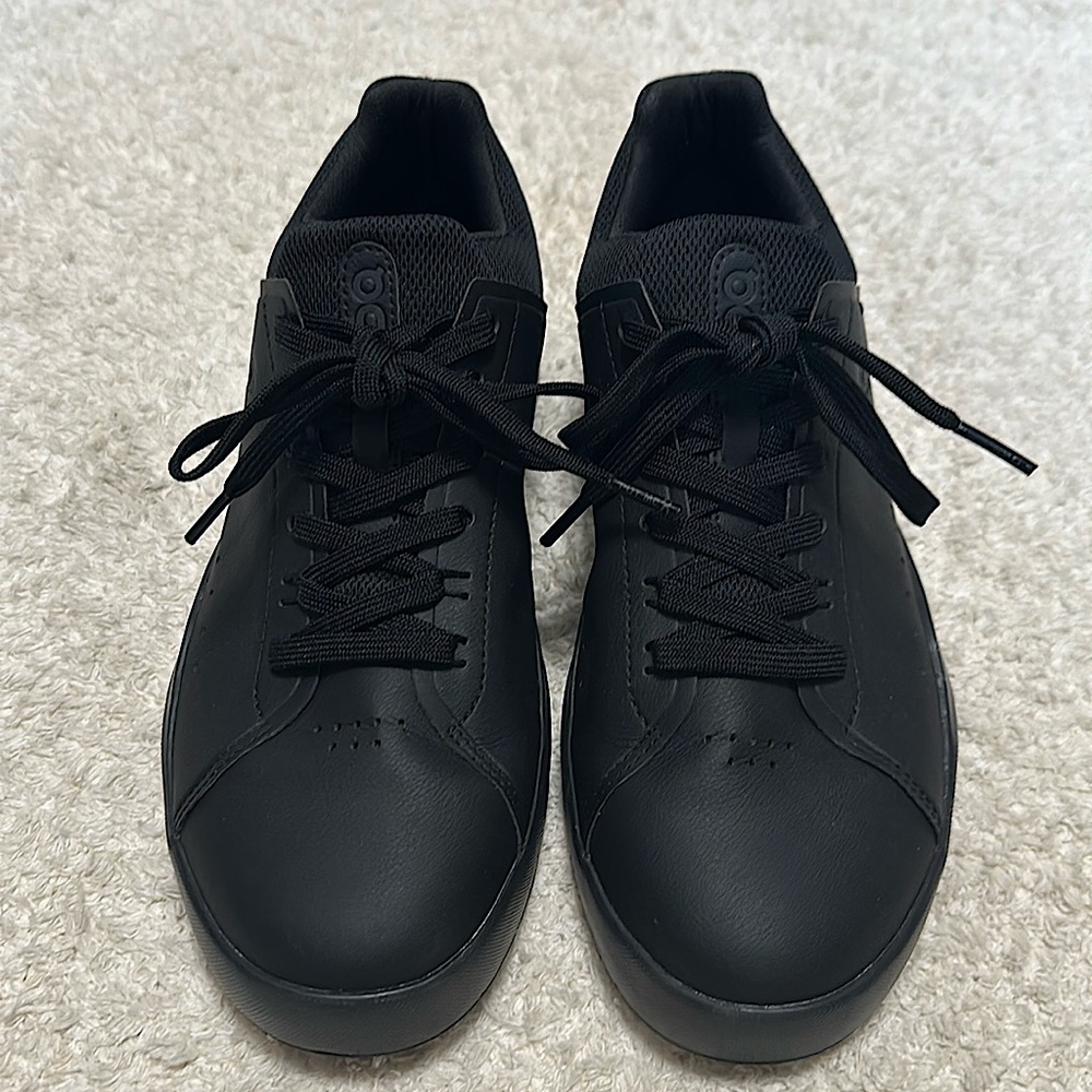 Like new Women’s Roger Adavantage